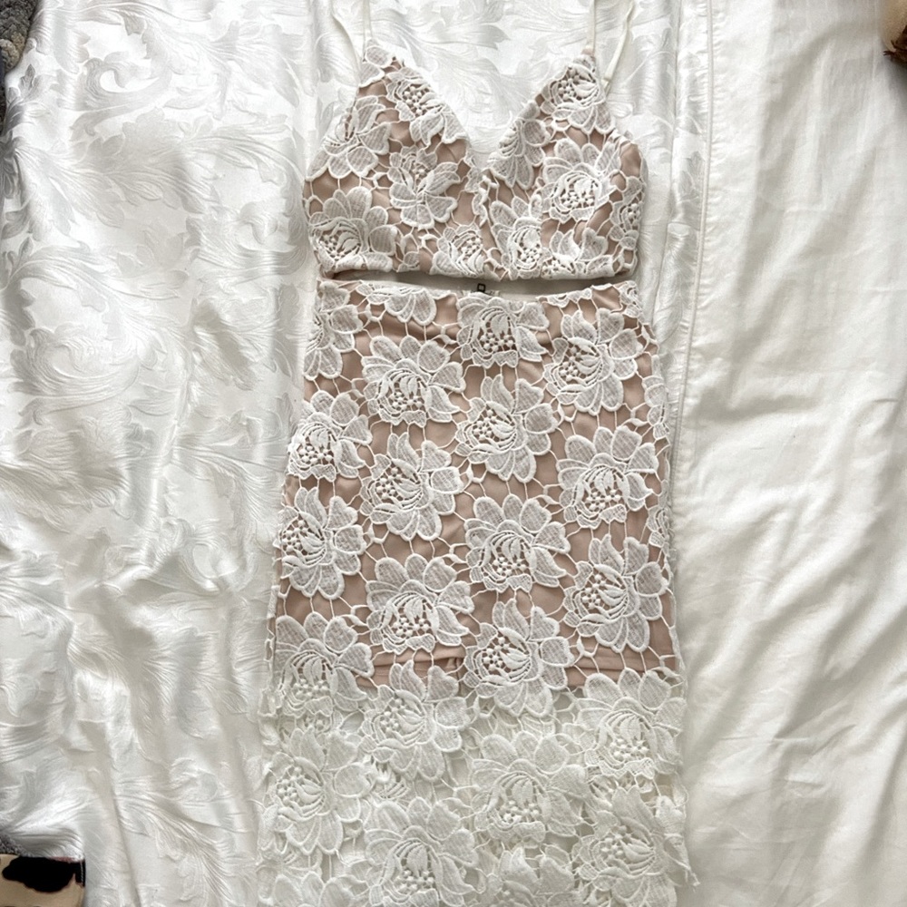 White tank and skirt set